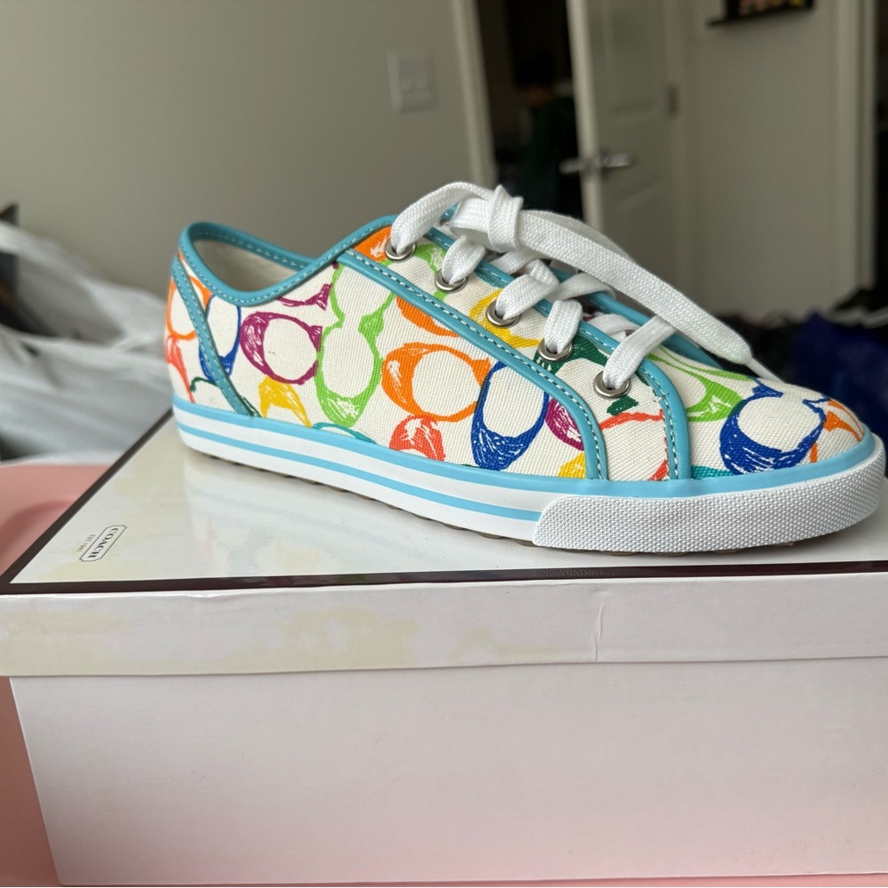 VINTAGE COACH DAWNELL SCRIBBLE SNEAKER - Picture 1 of 6